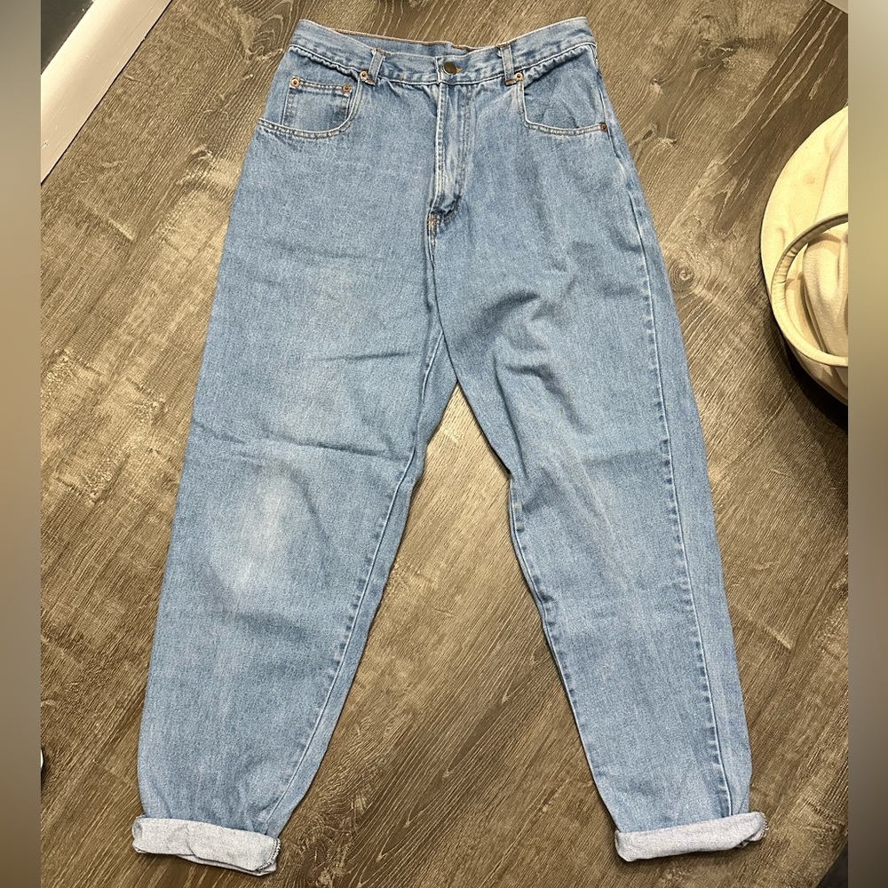Jarama Jeans‎